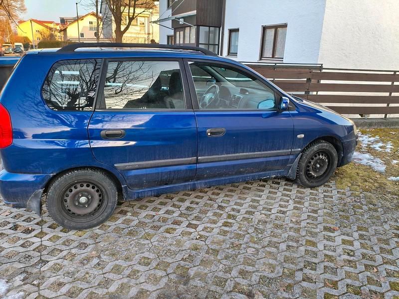 Blau Gebraucht 2005 Mitsubishi Space Star Kombi | 2.300 € (Fairer Preis) - Bild 1/4