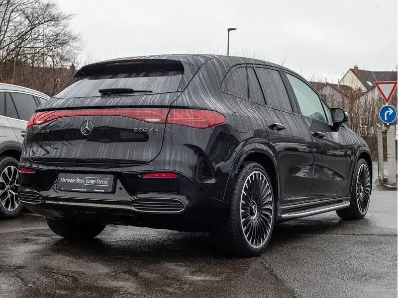 Gebraucht Mercedes EQE AMG 43 Premium 350 kW (476 PS) 2025 Schwarz black SUV