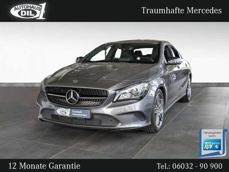 Mountaingrau met. Gebraucht 2018 Mercedes CLA180 Urban Limousine | 19.450 € (Etwas zu teuer) - Bild 1/3