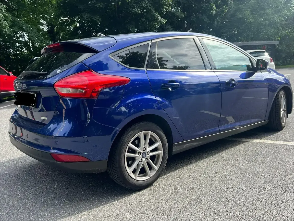 Gebraucht Ford Focus 2016 Blau Kombi