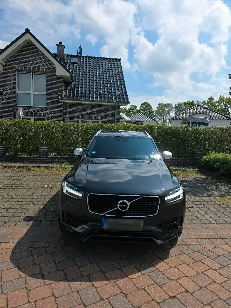 Gebraucht Volvo XC90 R-Design 235 PS (172 kW) 2018 Grau SUV