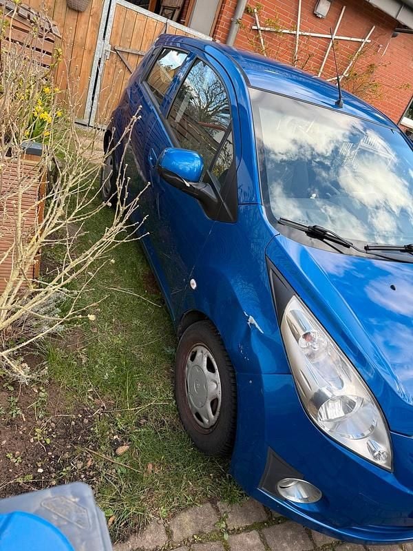 Gebraucht Chevrolet Spark 68 PS (50 kW) 2012 Blau Kleinwagen