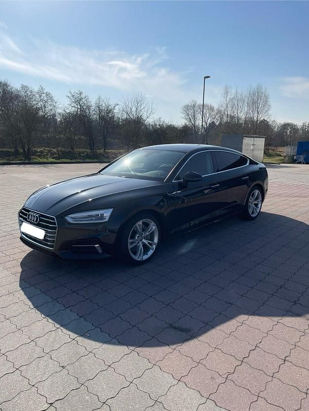 Schwarz Gebraucht 2017 Audi A5 Sportback Design Coupé | 27.999 € (Etwas zu teuer) - Bild 1/4