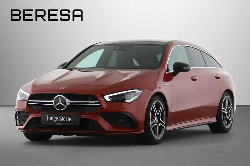 Rot manufaktur lack manufaktur patagonienrot Gebraucht 2023 Mercedes CLA35 AMG AMG Kombi | 44.180 € (Fairer Preis) - Bild 1/4