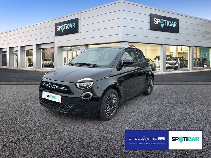 Schwarz Gebraucht 2022 Fiat 500e Icon Limousine | 16.290 € (Superpreis) - Bild 1/4