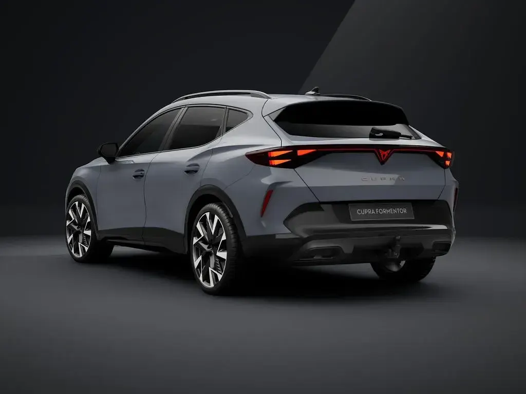 Gebraucht Cupra Formentor 150 PS (110 kW) 2026 Grau SUV