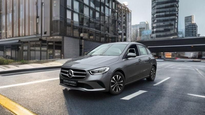 Gebraucht Mercedes B180 116 PS (85 kW) 2020 Mountaingrau Van / Kleinbus