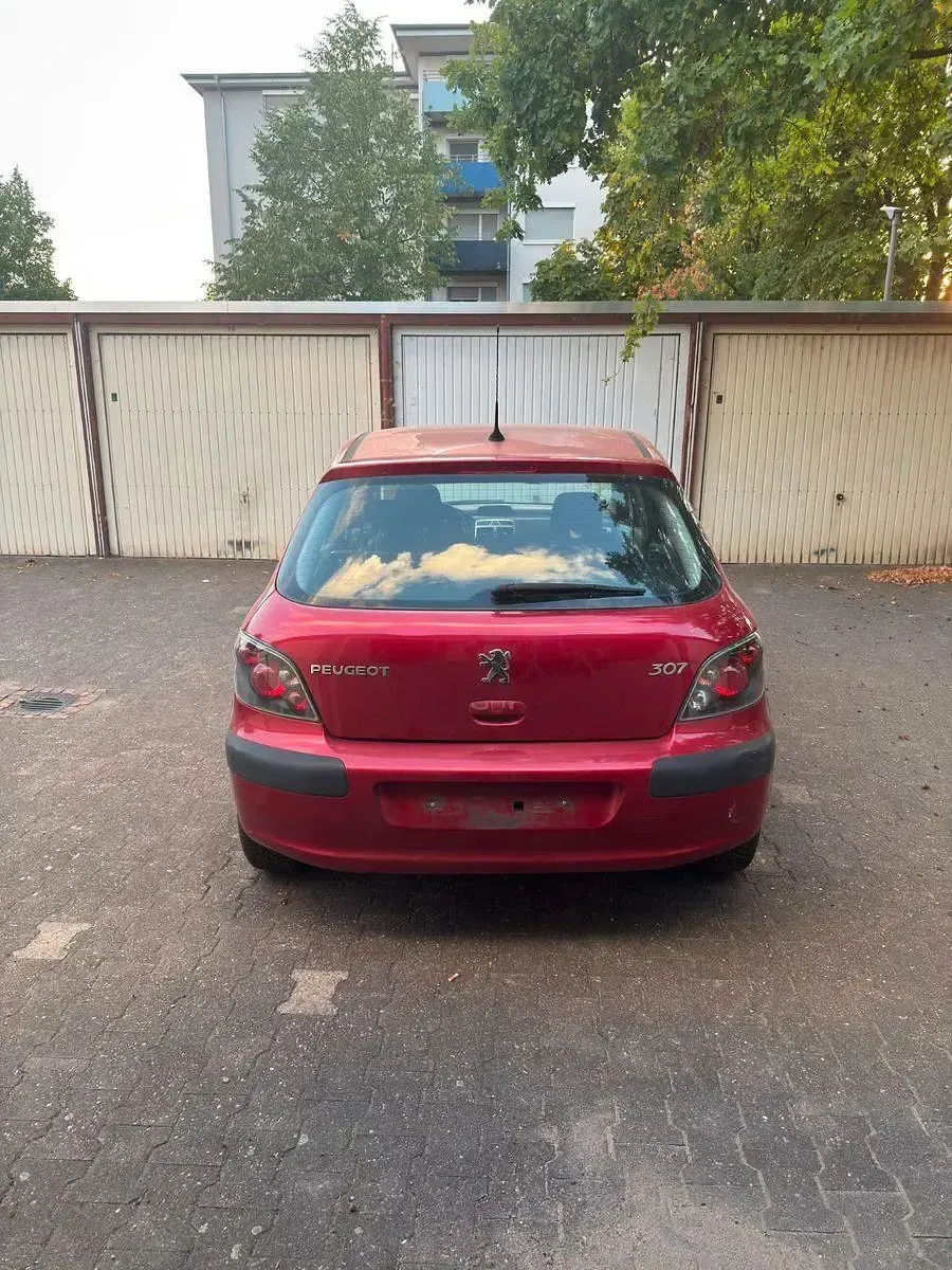 Gebraucht Peugeot 307 Filou 88 PS (64 kW) 2005 Rot Limousine