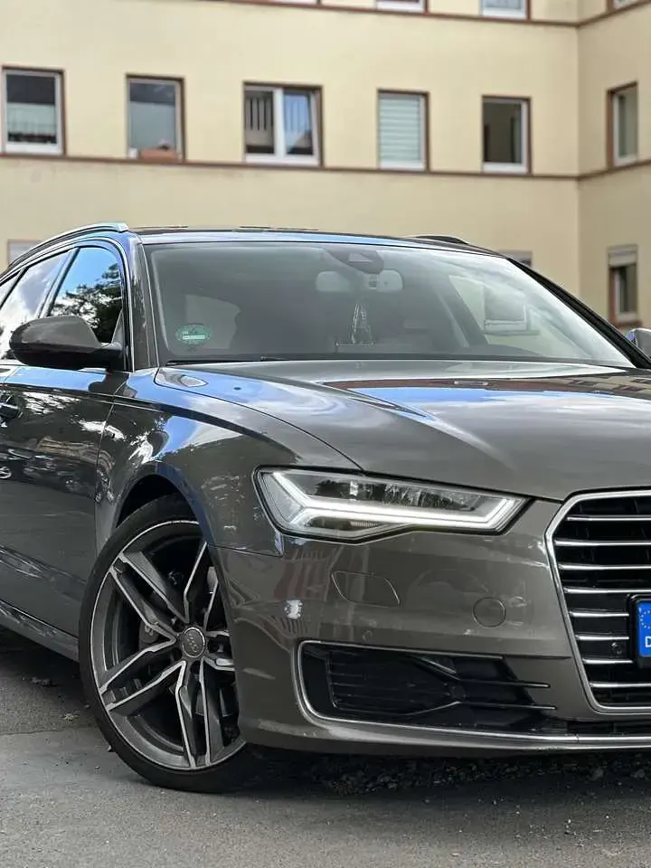 Gebraucht Audi A6 218 PS (160 kW) 2015 Braun Kombi