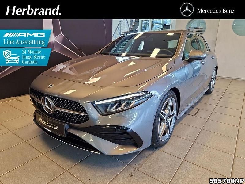 Grau Gebraucht 2024 Mercedes A180 Premium Limousine | 30.480 € (Fairer Preis) - Bild 1/4