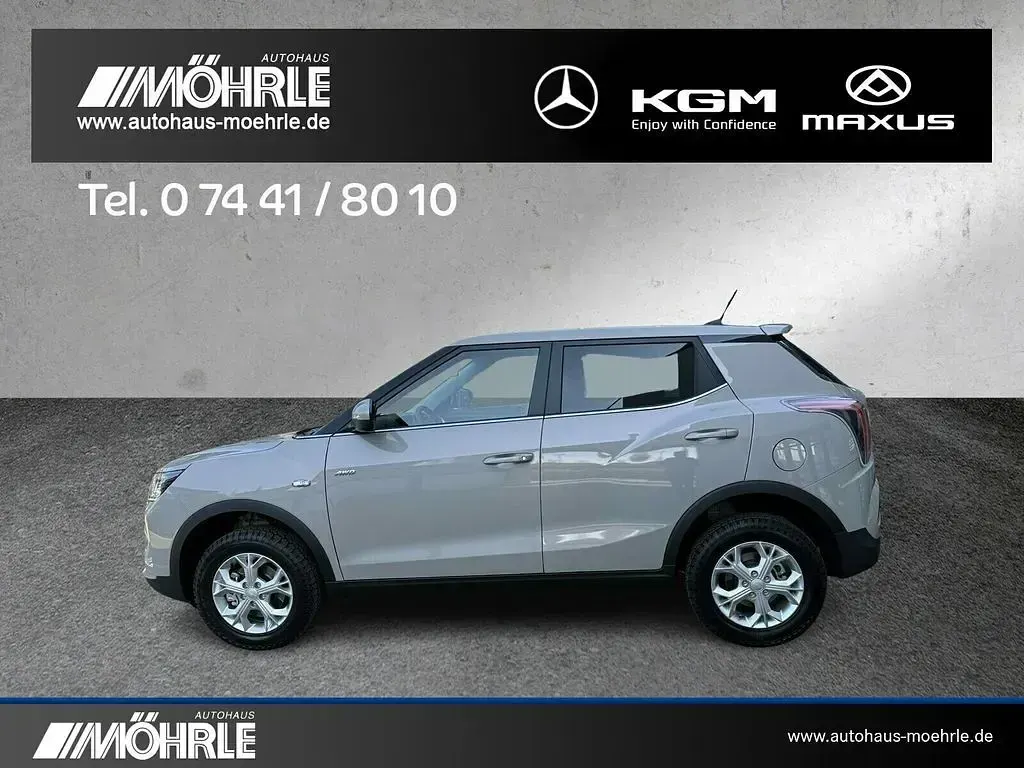 Neu KGM Tivoli 163 PS (119 kW) 2026 Beige SUV