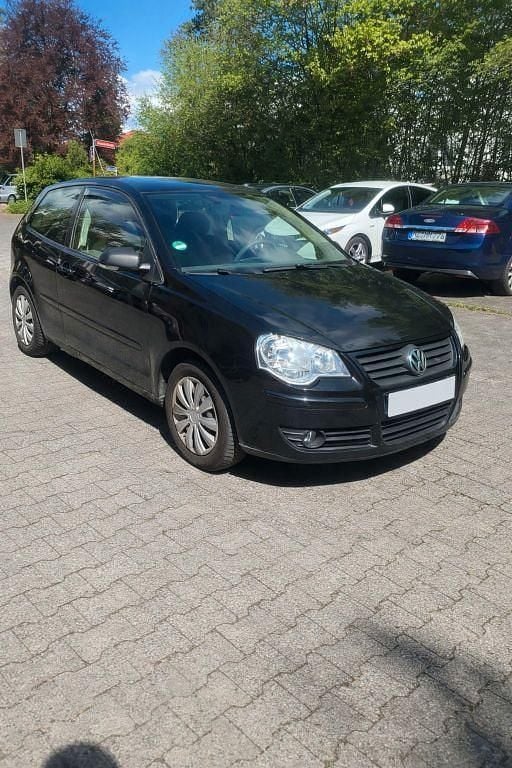 Used VW Polo 80 HP (58 kW) 2007 Black Hatchback