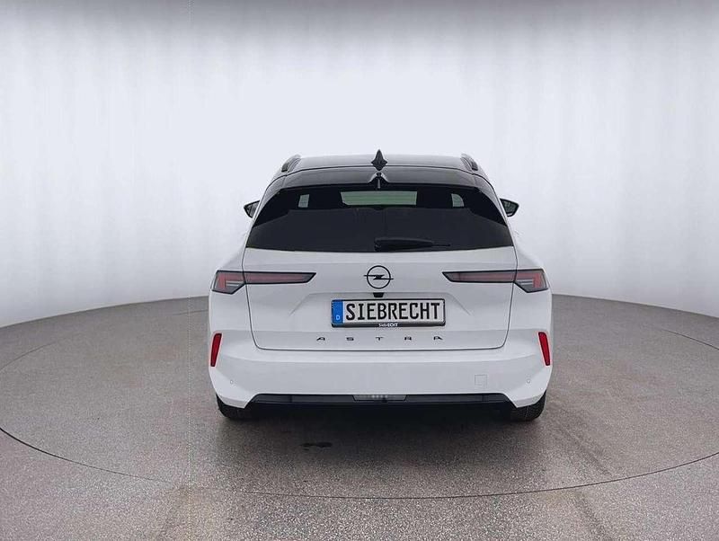 Neu Opel Astra 131 PS (96 kW) 2026 Weiß Kombi