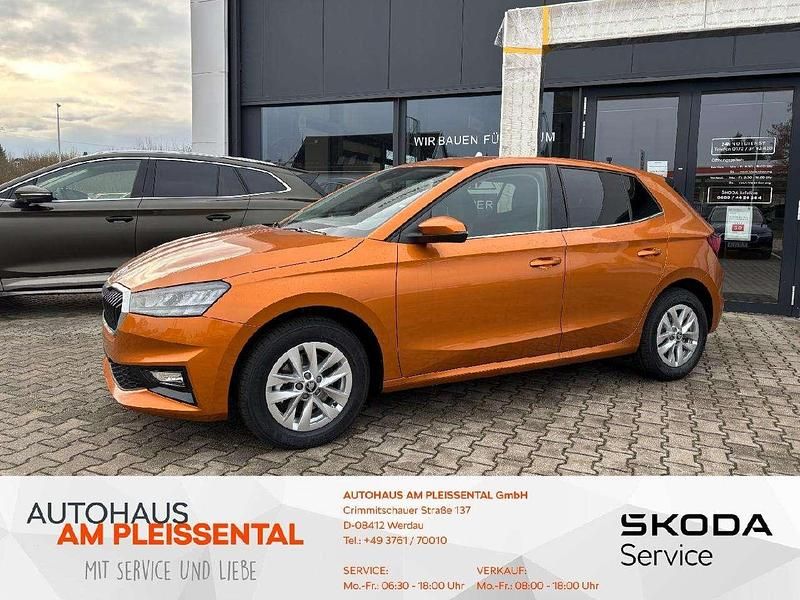 Phoenixorange metallic Neu 2025 Skoda Fabia Selection Limousine | 23.470 € (Fairer Preis) - Bild 1/4