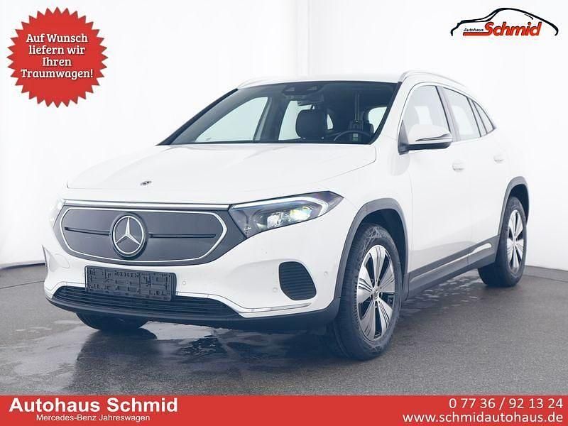 Polarweiß Gebraucht 2023 Mercedes EQA250 Progressive SUV | 30.666 € (Fairer Preis) - Bild 1/4