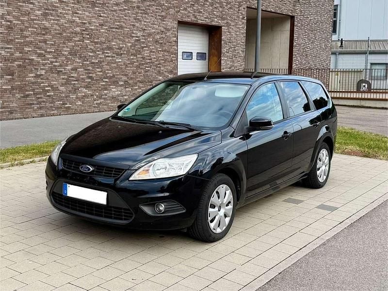 Schwarz Gebraucht 2008 Ford Focus Kombi | 1.000 € (Superpreis) - Bild 1/4