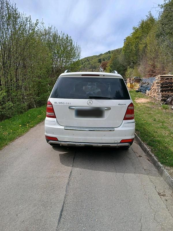 Gebraucht Mercedes GL350 224 PS (164 kW) 2010 Weiß SUV