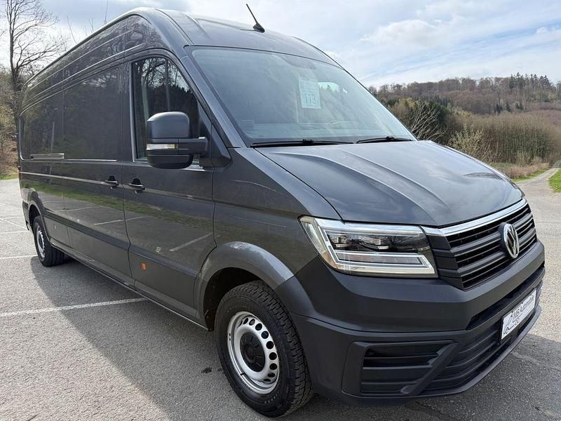 Gebraucht VW Crafter 140 PS (102 kW) 2022 Grau Van