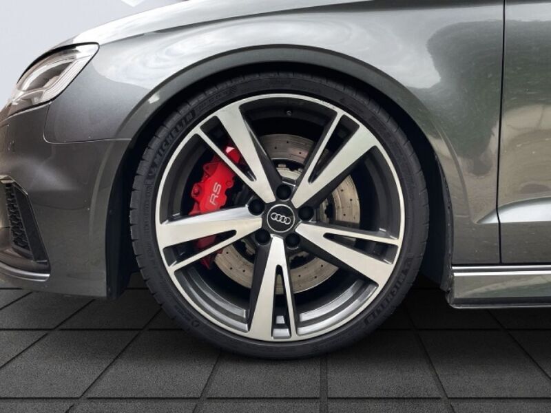 Gebraucht Audi RS3 400 PS (294 kW) 2017 Grau Limousine