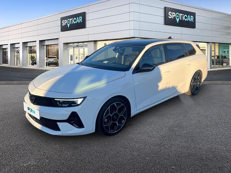 Gebraucht Opel Astra Ultimate 131 PS (96 kW) 2024 Weiß Kombi