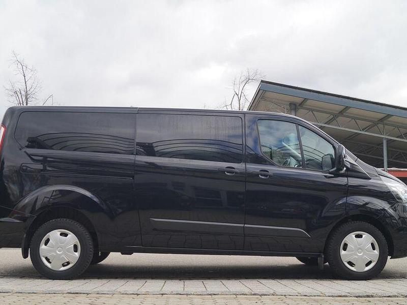 Gebraucht Ford Transit Custom 131 PS (96 kW) 2020 Schwarz Van