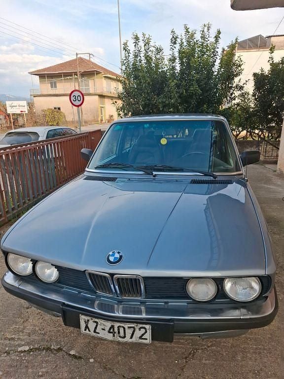 Gebraucht BMW 518 Performance 105 PS (77 kW) 1985 Blau Limousine
