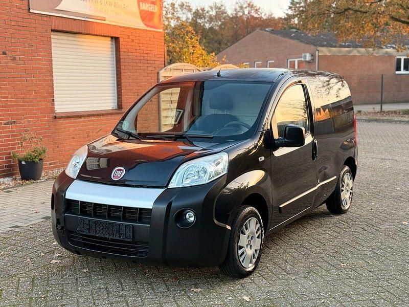 Schwarz Gebraucht 2016 Fiat Fiorino Van | 2.250 € (Guter Preis) - Bild 1/4