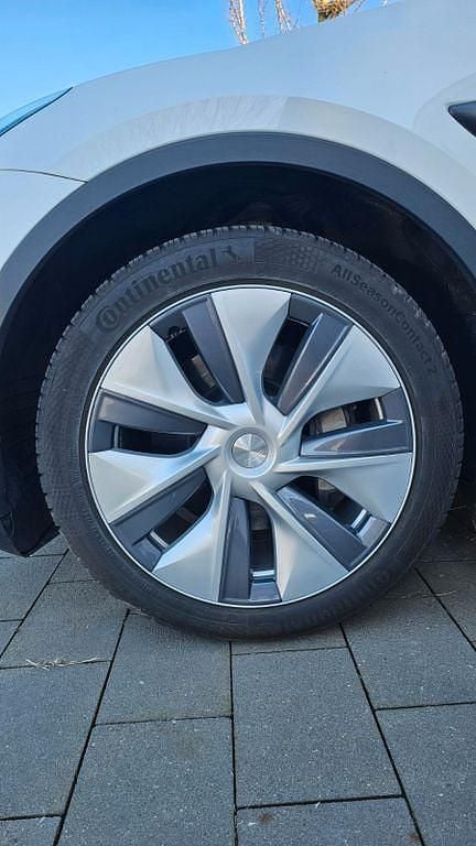 Gebraucht Tesla Model Y 219 kW (299 PS) 2024 Weiß SUV