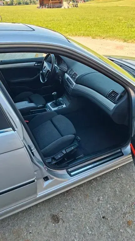 Gebraucht BMW 330 231 PS (169 kW) 2001 Silber Kombi