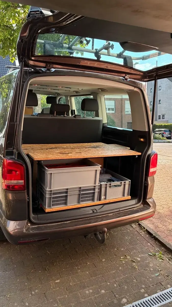 Gebraucht VW Multivan Startline 140 PS (102 kW) 2012 Braun Van / Kleinbus