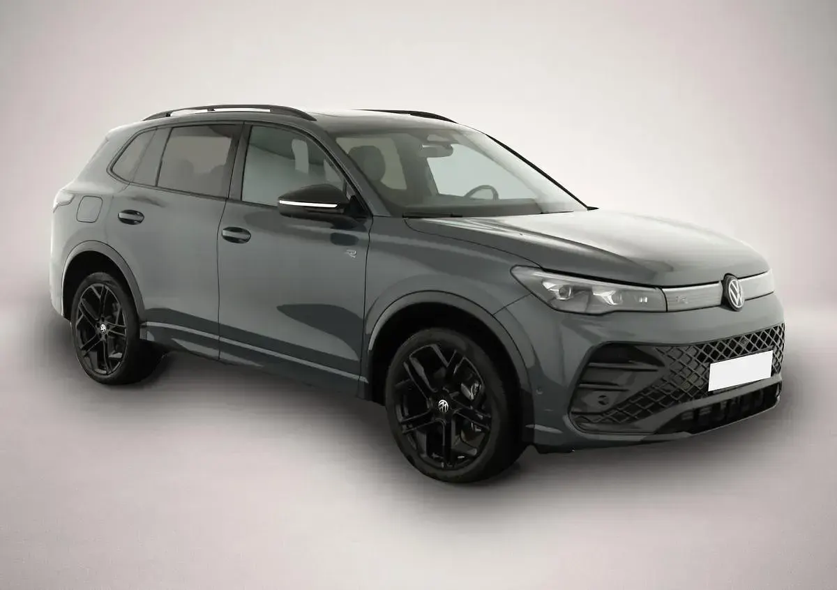 Neu VW Tiguan R-line 193 PS (141 kW) 2025 Manufacturer SUV