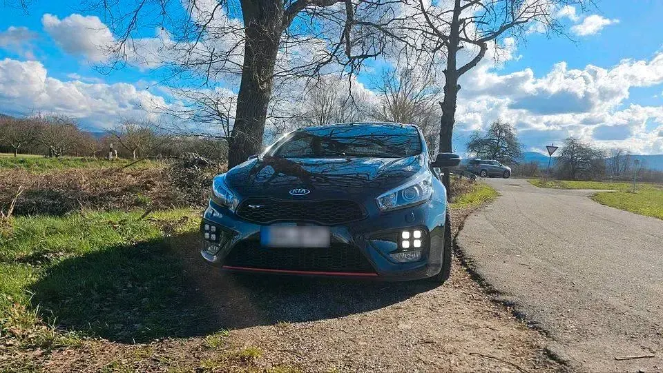 Gebraucht Kia Ceed GT GT 204 PS (150 kW) 2014 Schwarz Coupé