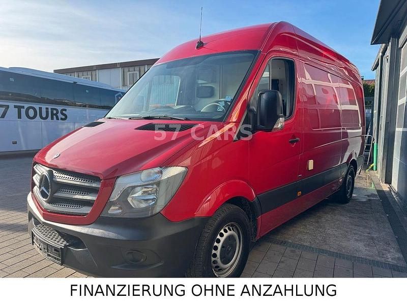 Gebraucht Mercedes Sprinter 95 PS (69 kW) 2015 Rot Van