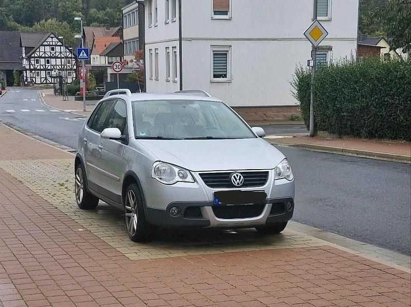 Silber Gebraucht 2009 VW Polo Cross Kleinwagen | 5.000 € (Superpreis) - Bild 1/4