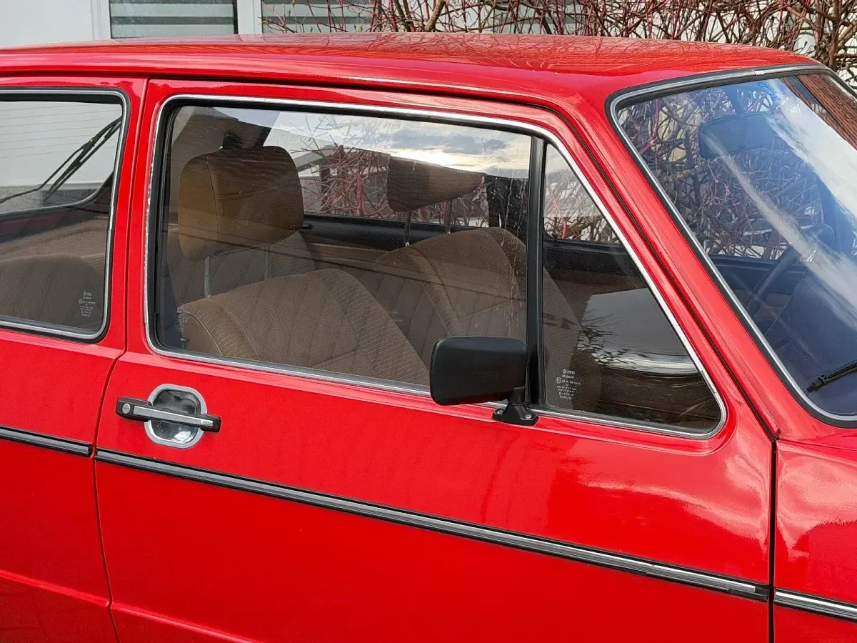 Brugt VW Golf I 50 HK (36 kW) 1982 Rød Hatchback