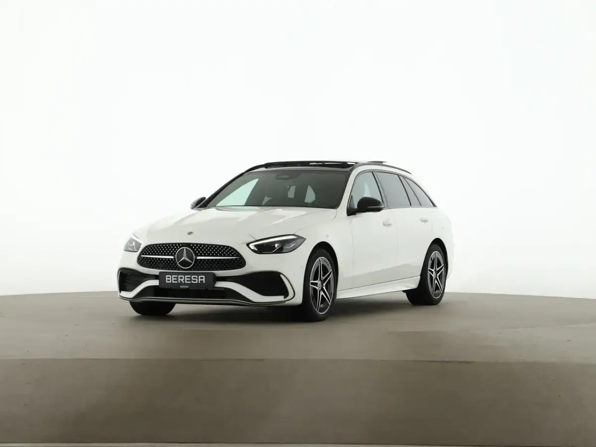 Gebraucht Mercedes C300e AMG 313 PS (230 kW) 2023 Weiß Limousine
