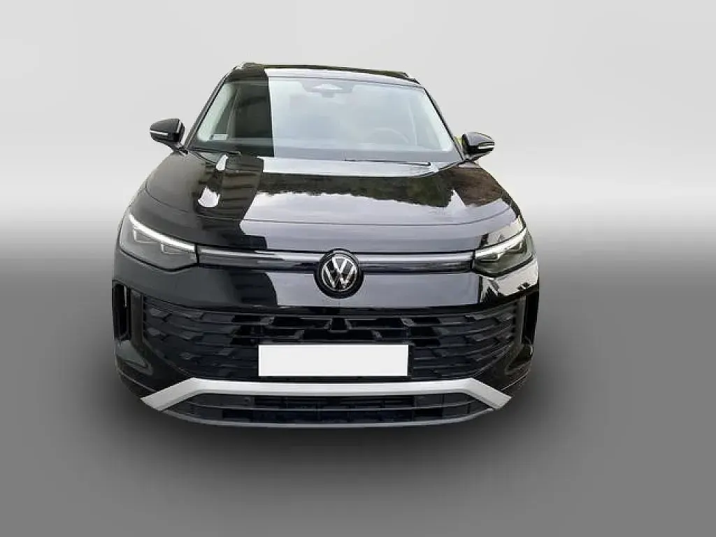 Używany VW Tayron 150 KM (110 kW) 2025 Czarny SUV
