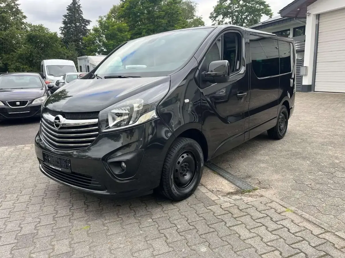 Gebraucht Opel Vivaro-e Combi 121 PS (88 kW) 2019 Schwarz Van / Kleinbus