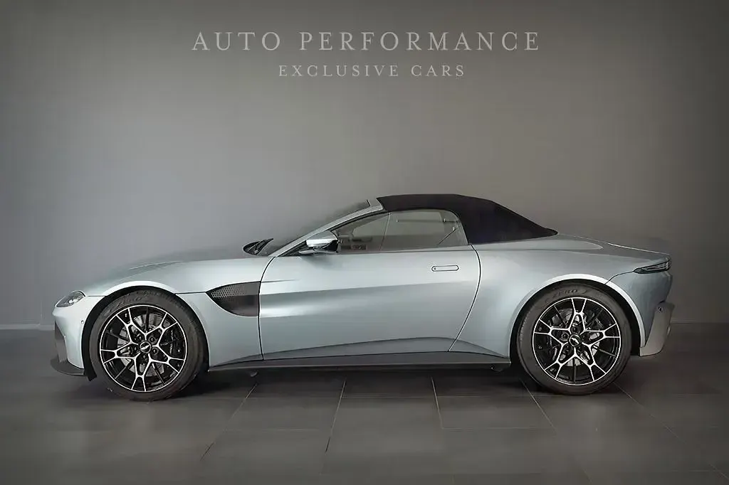 Gebraucht Aston Martin V8 Vantage 510 PS (375 kW) 2021 Grau Cabrio