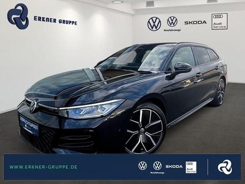 Schwarz Gebraucht 2025 VW Passat R-line Limousine | 45.699 € (Guter Preis) - Bild 1/4