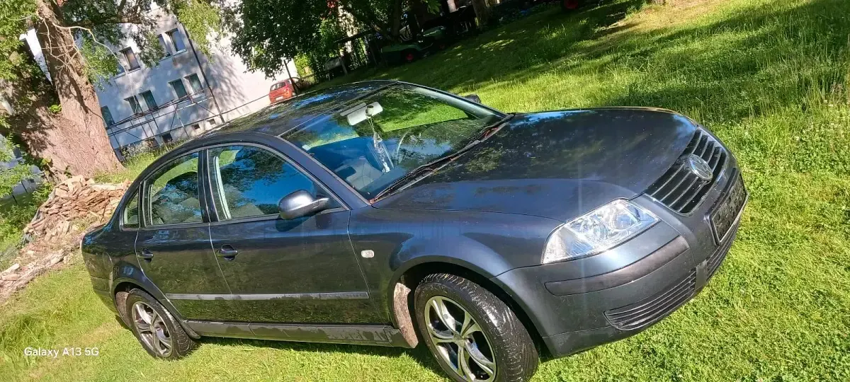 Gebraucht VW Passat 102 PS (75 kW) 2001 Grau Limousine
