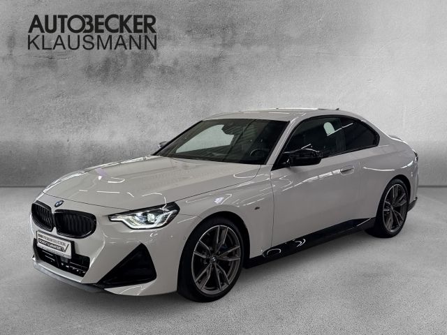 Weiss Gebraucht 2023 BMW M240 M Sport Coupé | 47.723 € (Fairer Preis) - Bild 1/4