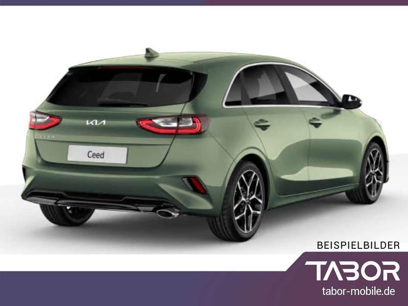 Neu Kia Ceed 140 PS (102 kW) 2026 Lunarsilber metallic Kleinwagen