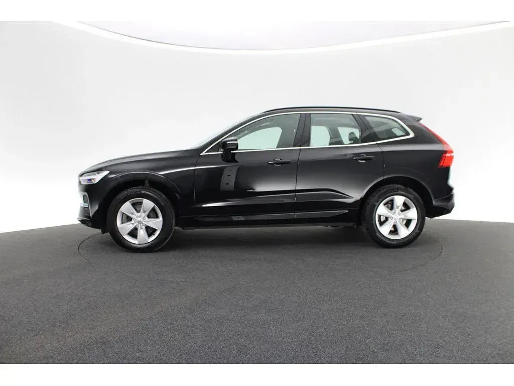 Gebraucht Volvo XC60 Core 197 PS (144 kW) 2023 Schwarz SUV