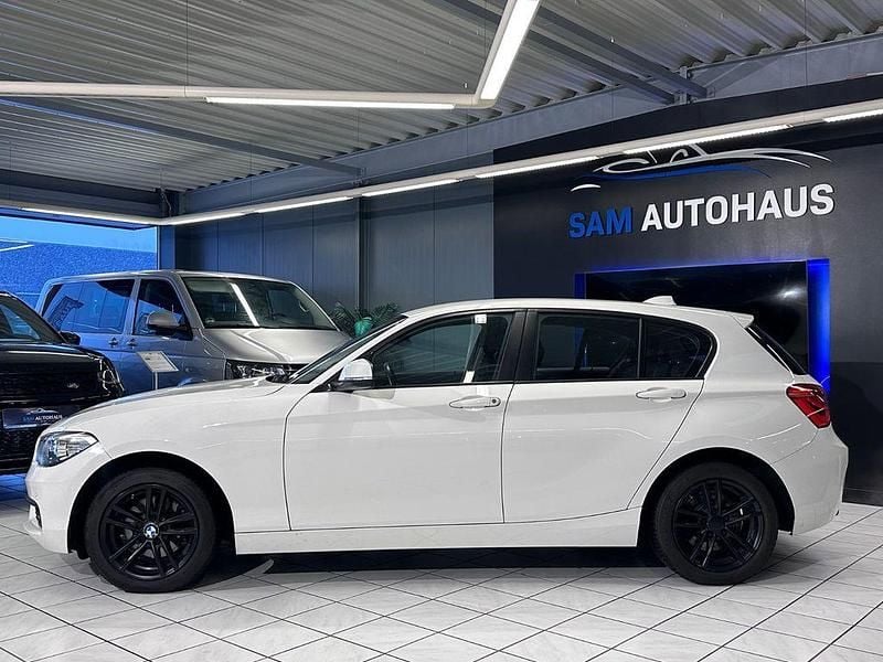 Gebraucht BMW 120 Advantage 184 PS (135 kW) 2018 Weiß Kleinwagen
