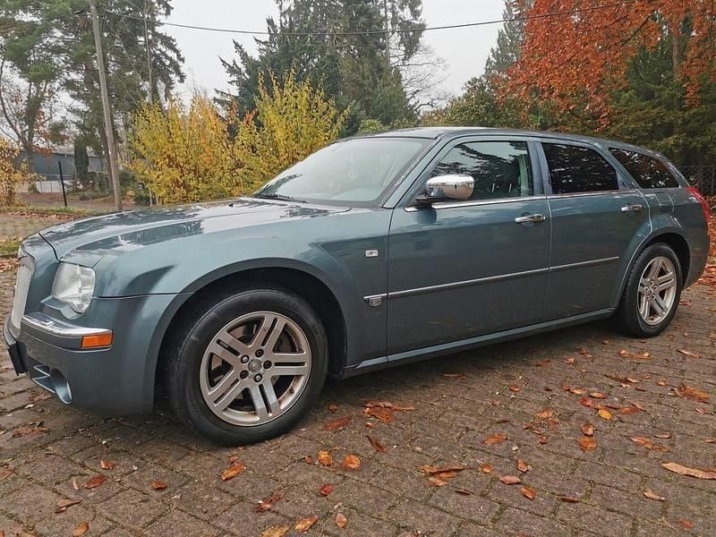 Andere farben Gebraucht 2006 Chrysler 300C Touring Kombi | 3.500 € (Superpreis) - Bild 1/4