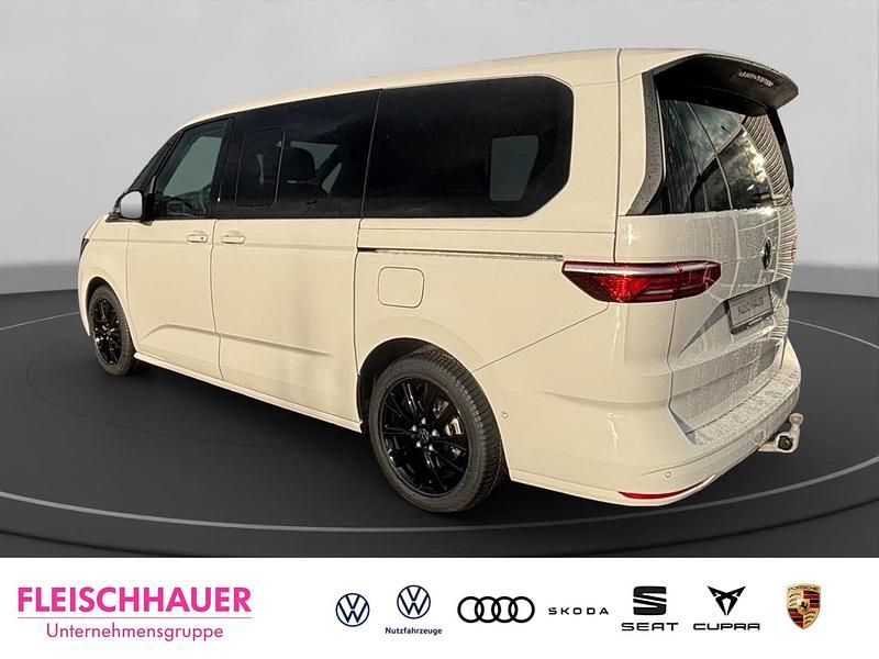 Gebraucht VW Multivan Edition 150 PS (110 kW) 2025 Grau Van