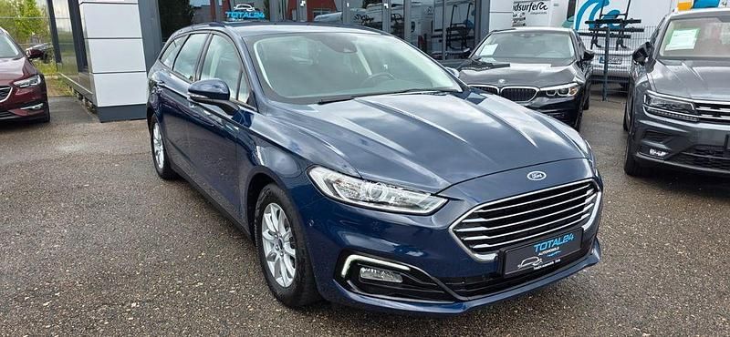 Blau Gebraucht 2021 Ford Mondeo Limousine | 16.490 € (Guter Preis) - Bild 1/4