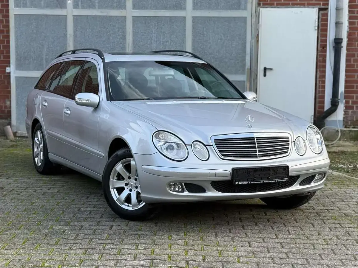 Usata Mercedes E200 163 CV (119 kW) 2006 Argento Station wagon
