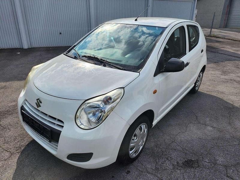 Gebraucht Suzuki Alto 68 PS (50 kW) 2011 Weiß Kleinwagen